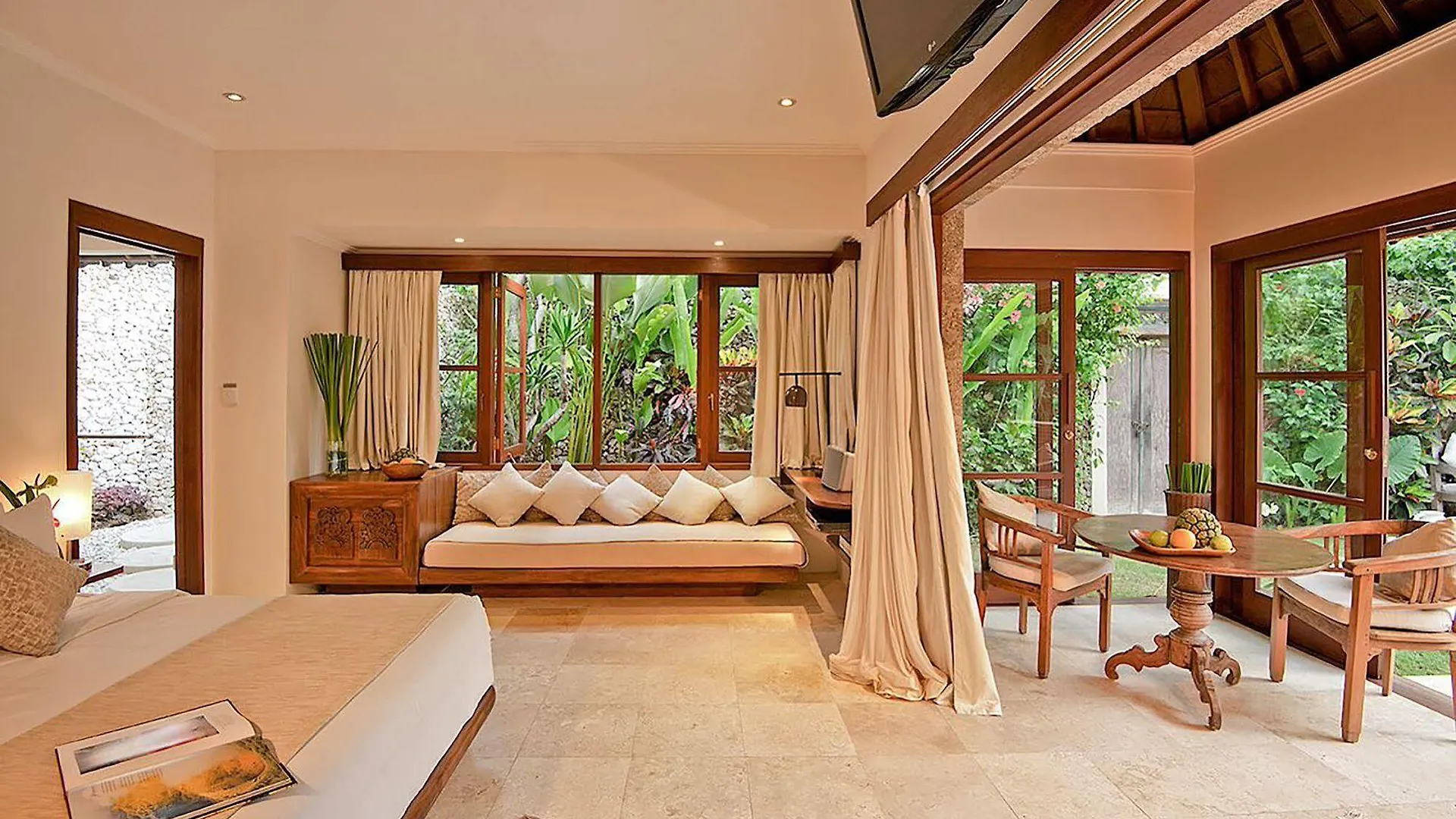 Villa Kubu Seminyak